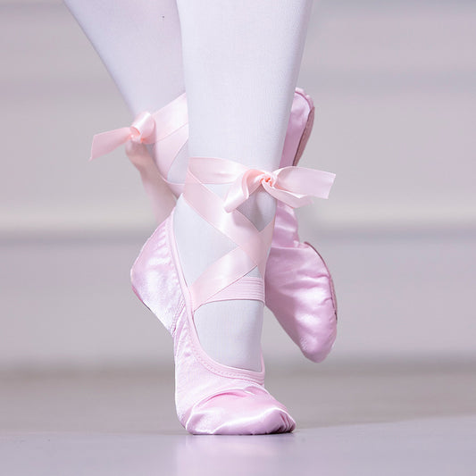 Soft-soled performance shoes, kids' dance shoes, ballet shoes, girls' yoga shoes, anti-slip cat-clip shoes, soft-soled shoes