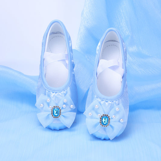 Blue dancing shoes, children's anti-slip dancing shoes, soft-bottom practice dancing shoes, girls' ballet shoes